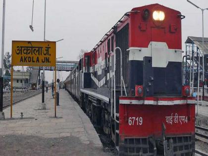 Rajkot-Mehbubnagar Summer Special Express via Akola from Monday | अकोला मार्गे राजकोट-मेहबूबनगर समर स्पेशल एक्स्प्रेस सोमवारपासून