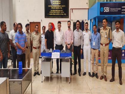 Narcotics worth 8.81 crore seized at Nagpur airport | नागपूर विमानतळावर जप्त केले ८.८१ कोटींचे अंमली पदार्थ