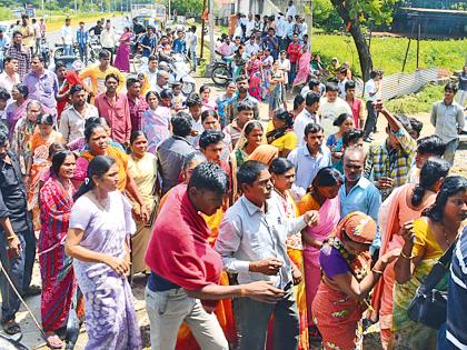 Durgavatra of women, chop shoppers | महिलांचा दुर्गावतार, दारू विक्रेत्याला चोप