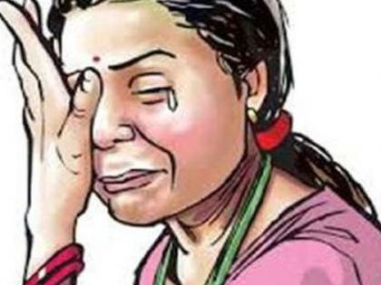 Harassment of a married woman who is a master of Shirud for rickshaw | रिक्षासाठी शिरुडचे माहेर असलेल्या विवाहितेचा छळ Harassment of a married woman who is a master of Shirud for rickshaw | रिक्षासाठी शिरुडचे माहेर असलेल्या विवाहितेचा छळ