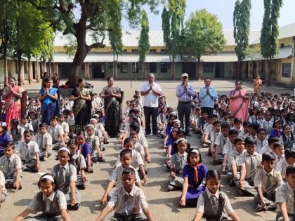 nashik,twenty-three,thousand,children,studied,in,talasore | तेवीस हजार बालकांनी केले तालासुरात पसायदानाचे पठण