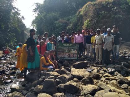  Volunteer Service Plan to satisfy thirst for wildlife! | वन्यजीवांची तहान भागविण्यासाठी सरसावले सेवायोजनेचे स्वयंसेवक !