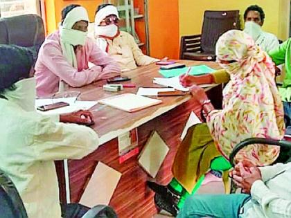 Quarantine in the village, which will treat foreign guests | परदेशी पाहुण्यांना गावकरीच करणार गावात क्वारंटाईन