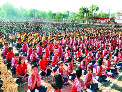 Participation of 4.5 thousand students in Mahossotranjali of Bhosala | ‘भोसला’तील महास्तोत्रांजलीमध्ये साडेचार हजार विद्यार्थ्यांचा सहभाग