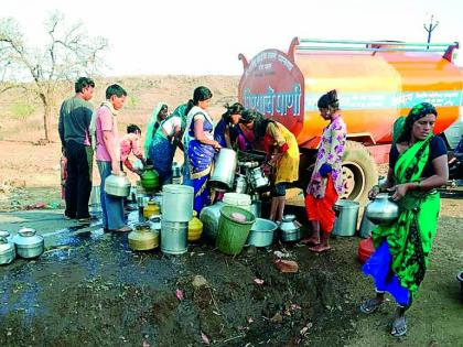 Water sources dry; Acquisition of 17 tankers, 48 wells | जलस्रोत कोरडे; 17 टँकर, 48 विहिरींचे अधिग्रहण