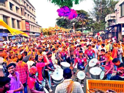 Yelkot Yelkot Jay Malhar; The beginning of Khanderao Maharaj Yatra at Ojhar | येळकोट येळकोट जय मल्हार ;  ओझर येथील खंडेराव महाराज यात्रेला सुरुवात