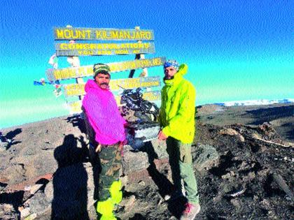  Shiv Jayanti on the mountain in South Africa | दक्षिण आफ्रिकेतील पर्वतावर शिवजयंती