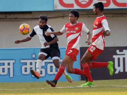 Atal Cup Football Competition: 'Phulewadi' prevents Practice from being tied | अटल चषक फुटबॉल स्पर्धा : ‘फुलेवाडी’ने ‘प्रॅक्टिस’ला बरोबरीत रोखले