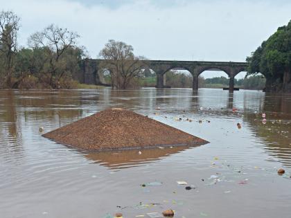 Red alert for Kolhapur, but no rain | कोल्हापूरला रेड अलर्ट, पण पाऊस आलाच नाही; पंचगंगेच्या पाणीपातळीत वाढ Red alert for Kolhapur, but no rain | कोल्हापूरला रेड अलर्ट, पण पाऊस आलाच नाही; पंचगंगेच्या पाणीपातळीत वाढ