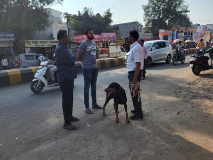 robbery at jewellers shop in natepute jewelery worth 14 lakhs was looted along with the CCTV device. | नातेपुतेत मध्यरात्रीत सराफाचे दुकान फोडले, सीसीटीव्ही डिवाइसह १४ लाखांचे दागिने लंपास