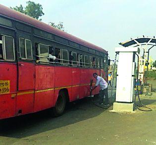 Diesel filling in Badnera Agra continues | बडनेरा आगारातून डिझेल भरणे सुरू