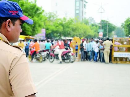 Maharashtra Election 2019 ; Success of 'Mission Assembly' of Police; Wear a closet at the Strong Room | Maharashtra Election 2019 ; पोलिसांचे 'मिशन विधानसभा' यशस्वी; स्ट्राँग रूमवर कडेकोट पहारा