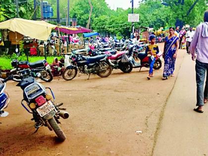 National Highway Gone Parking Zone | राष्ट्रीय महामार्ग झाला पार्किंग झोन National Highway Gone Parking Zone | राष्ट्रीय महामार्ग झाला पार्किंग झोन