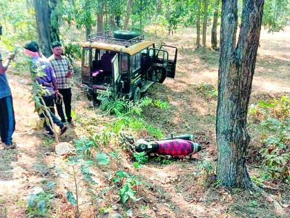 ओव्हरटेकच्या प्रयत्नात दोघांनी गमावला जीव