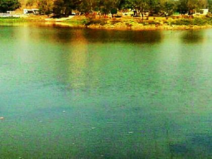 3 main ponds 'overflow' in the district | जिल्ह्यातील ४२ मुख्य तलाव ‘ओव्हरफ्लो’ 3 main ponds 'overflow' in the district | जिल्ह्यातील ४२ मुख्य तलाव ‘ओव्हरफ्लो’