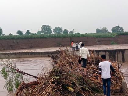 Average rainfall average: | पावसाची सरासरी शंभरीकडे..