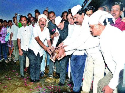 Vajjayani immersion in Vajpayee's bones | वाजपेयींच्या अस्थींचे गिरणापात्रात विसर्जन