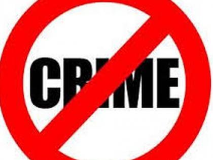 The knife struck the woman for not paying the drink | दारू पिण्यास पैसे न दिल्याने प}ीवर चाकूने वार The knife struck the woman for not paying the drink | दारू पिण्यास पैसे न दिल्याने प}ीवर चाकूने वार