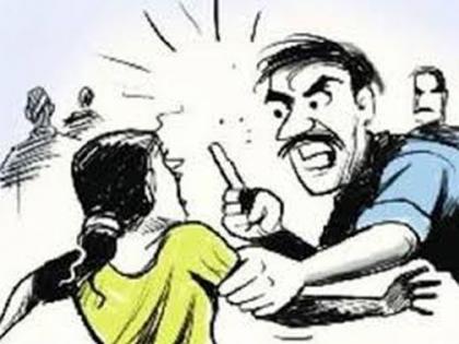 A brutal beating of a woman at Kothali over a family dispute | कौटूंबिक वादातून कोठली येथे महिलेस बेदम मारहाण