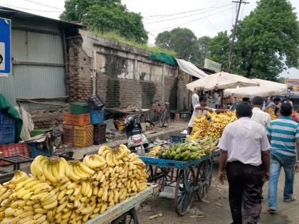 Parking, vehicles and bundies | पार्किंग, वाहनांची की बंड्यांची