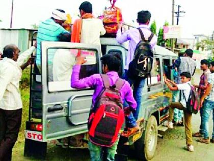 Illegal traffic in Ghatanji | घाटंजीत अवैध वाहतूक जोमात