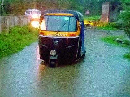  Death of rickshaw driver by electric current in water | पाण्यातील विद्युत प्रवाहाने रिक्षाचालकाचा मृत्यू