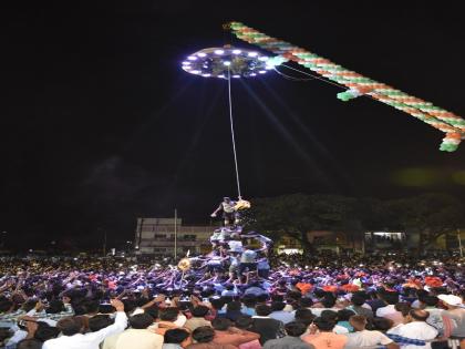 The thrill of Dahihandi in Bajajnagar | बजाजनगरात दहीहंडीचा थरार