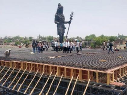 Penzara Bridge to be set up during the year | वर्षभरात साकारणार पांझरेवर झुलता पूल Penzara Bridge to be set up during the year | वर्षभरात साकारणार पांझरेवर झुलता पूल