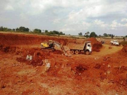 Bauxite mining to resume in Shahuwadi Kolhapur, public hearing to be held | Kolhapur: शाहूवाडीत बॉक्साईट उत्खनन पुन्हा सुरू होणार, जनसुनावणी फार्सच Bauxite mining to resume in Shahuwadi Kolhapur, public hearing to be held | Kolhapur: शाहूवाडीत बॉक्साईट उत्खनन पुन्हा सुरू होणार, जनसुनावणी फार्सच