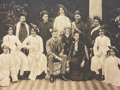 Rare photographs of Shahu Maharaj from Rajkot made available | शाहू महाराजांची राजकोटमधील दुर्मिळ छायाचित्रे झाली उपलब्ध, १९११ च्या ग्रंथामधून आणखी प्रकाशझोत Rare photographs of Shahu Maharaj from Rajkot made available | शाहू महाराजांची राजकोटमधील दुर्मिळ छायाचित्रे झाली उपलब्ध, १९११ च्या ग्रंथामधून आणखी प्रकाशझोत