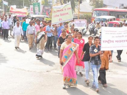 Democracy is strong only if voting is used | मताधिकार वापरला तरच लोकशाही भक्कम