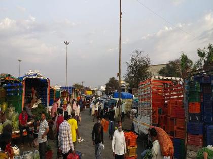 Auction in Panchavati at Sharad Pawar Market | पंचवटीतील  लिलाव शरद पवार मार्केटमध्ये