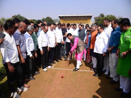 Waiting for players to wait, release of international standard ground | खेळाडूंची प्रतीक्षा संपली, आंतरराष्ट्रीय दर्जाच्या मैदानाचे लोकार्पण