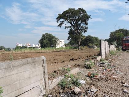 Pratapsingh farm gets half-crore compound! Soon, the work of Zilla Parishad; Public account | सातारा : प्रतापसिंह फार्मला अर्ध्या कोटींचे कंपाऊंड!, लवकरच काम सुरू : जिल्हा परिषदेचे पाऊल; लोकमतच्या वृत्ताची दखल