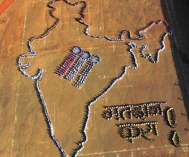 The National Voters Week in Vikram, Indian map of human images | राष्ट्रीय मतदार दिनी साताऱ्यात झाला विक्रम, मानवी प्रतिमांचा भारतीय नकाशा