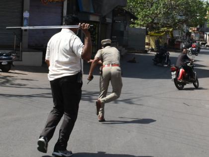 Violation of the communication ban will result in the prosecution of both | संचार बंदीचे उल्लंघन केल्याने दोघांवर गुन्हे दाखल Violation of the communication ban will result in the prosecution of both | संचार बंदीचे उल्लंघन केल्याने दोघांवर गुन्हे दाखल