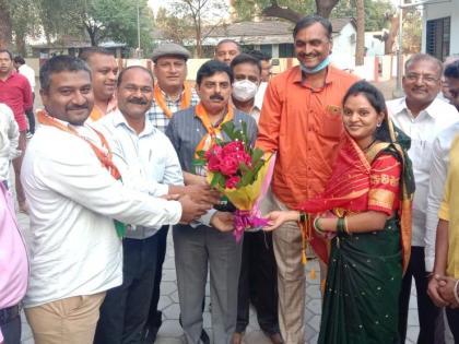 Yogita Koli as Sakegaon Sarpanch, Anand Thackeray as Deputy Sarpanch | साकेगाव सरपंचपदी योगिता कोळी, उपसरपंचपदी आनंद ठाकरे