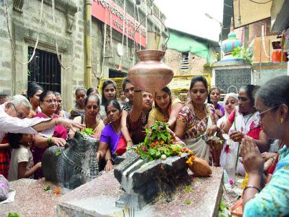  Dumdumle Temple with the alarm of 'Bum Bum Bhole' | ‘बम बम भोले’च्या गजराने दुमदुमले मंदिर