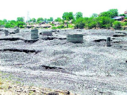  Godavari, the revenue stream of the moat of sand | गोदावरी, गिरणाच्या वाळू चोरीत महसूलचा संबंध