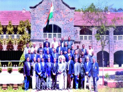  A full rally of the Academy's former police officers | अकादमीच्या माजी पोलीस अधिकाऱ्यांचा भरला मेळावा