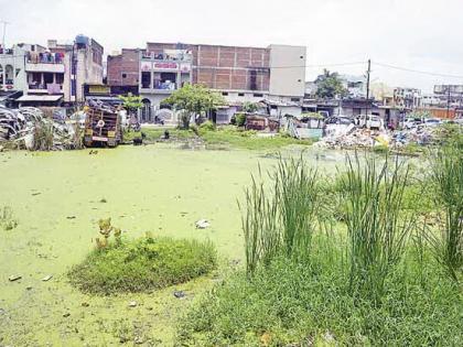 The slums in Nagpur have been flooded for over a month; Risk of illness | नागपुरातील वस्त्यांमध्ये महिनाभरापासून पाणी साचले; अनारोग्याचा धोका