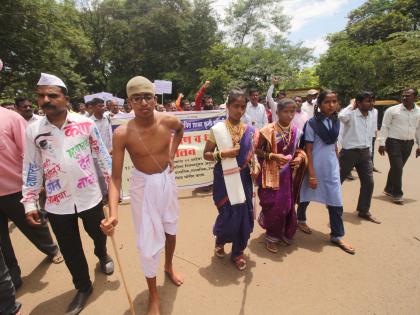 Inappropriate use of children for movement, agitation | मोर्चा, आंदोलनासाठी मुलांचा वापर करणे अयोग्य