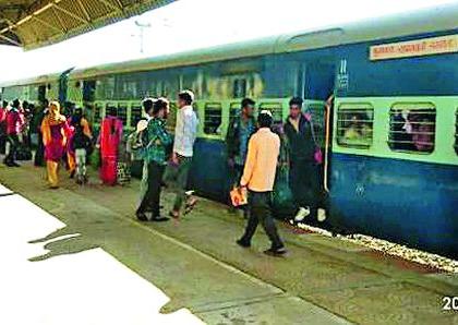 Start the Nagpur-Narkhed-Amravati Passenger | नागपूर-नरखेड-अमरावती पॅसेजर सुरू करा