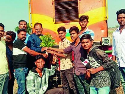 १०६ वर्षांच्या नागभीड पॅसेंजरला अखेरचा निरोप