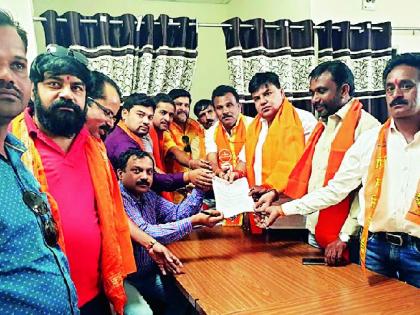 Give a quick waiver to farmers | शेतकऱ्यांना सरसकट कर्जमाफी द्या Give a quick waiver to farmers | शेतकऱ्यांना सरसकट कर्जमाफी द्या