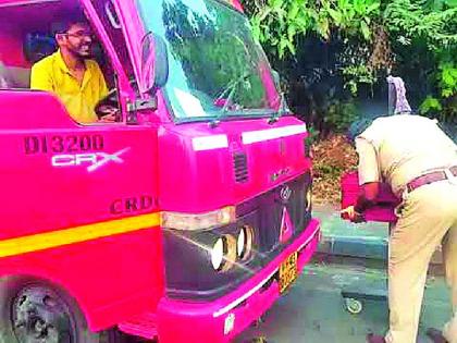 For three months, heavy vehicles are available in Yerrajara | तीन महिन्यांपासून जड वाहनांच्या येरझारा