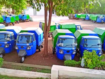 Khamgaon: Garbage collecting vehicles has been standing on the streets | खामगावात तीन महिन्यापासून घंटागाड्या जागेवरच उभ्या!