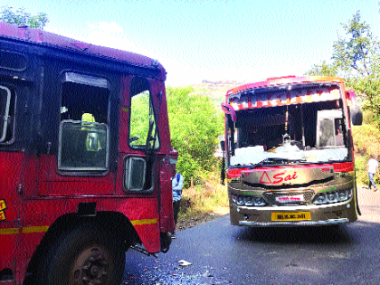 ST-Private Bus Accident in Ambanli Ghat | अंबेनळी घाटात एसटी-खासगी बसचा अपघात