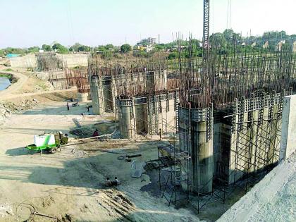 Speed ​​up the work of Pulgaon Barrage | पुलगाव बॅरेजच्या कामाला गती