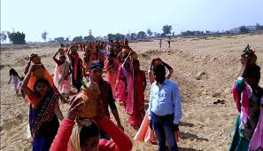 The Corona epidemic broke the tradition of the Pathre pilgrimage | कोरोना महामारीमुळे पाथरे यात्रोत्सवाची परंपरा खंडित